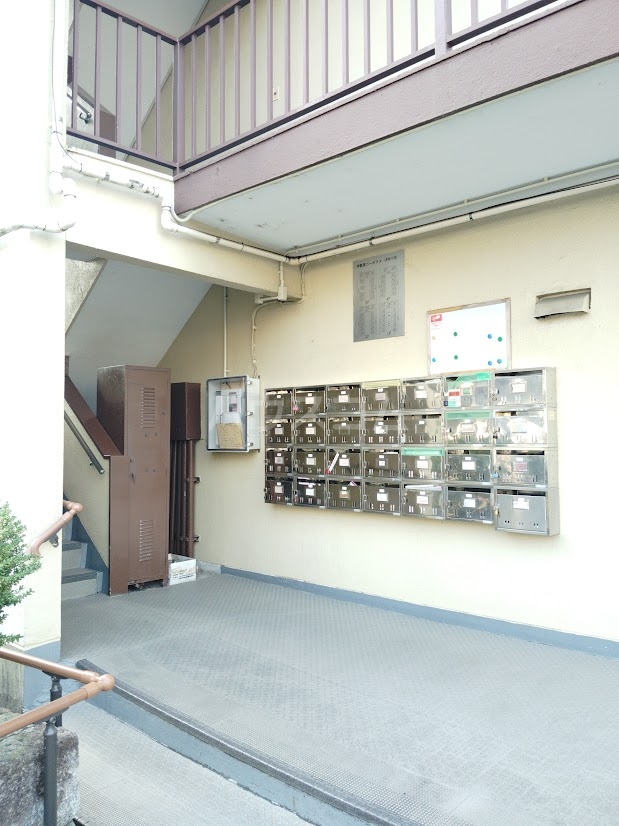 29/30 エントランス