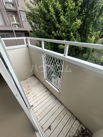 21/30 バルコニー