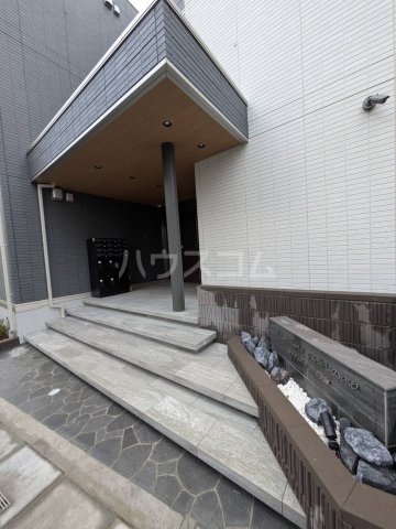 29/30 エントランス