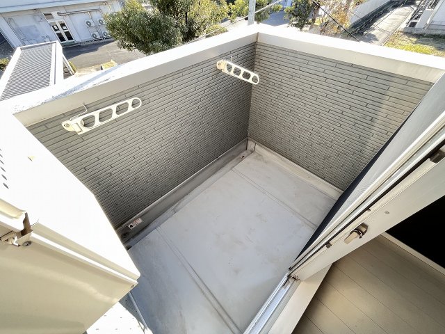 18/30 バルコニー