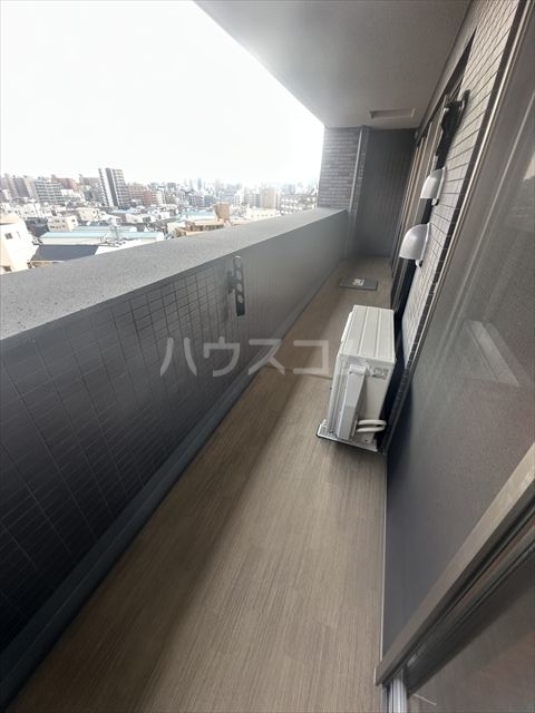 20/30 バルコニー