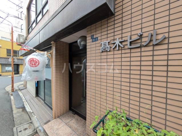 20/27 エントランス