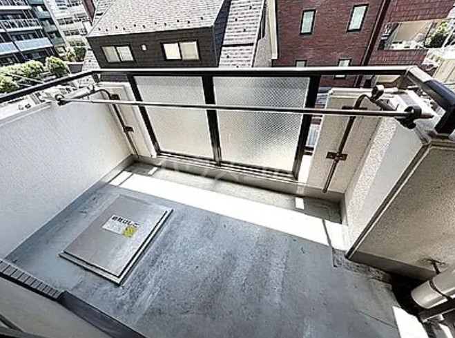 16/28 バルコニー