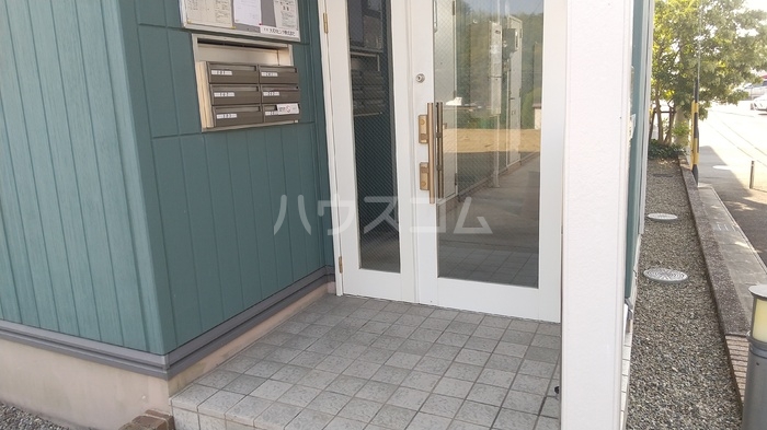 2/11 エントランス