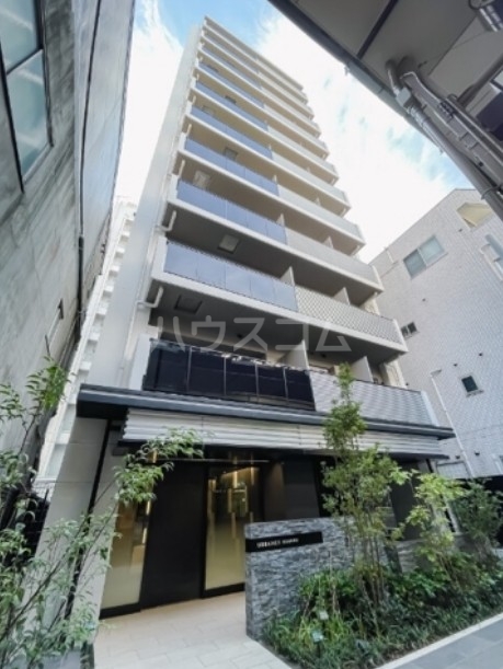 19/29 エントランス