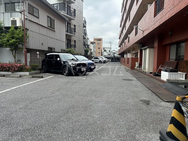 3/4 駐車場