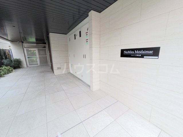 3/4 エントランス