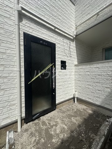 16/26 エントランス