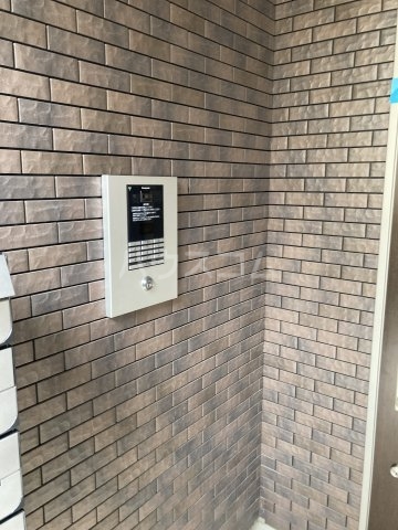 22/24 エントランス