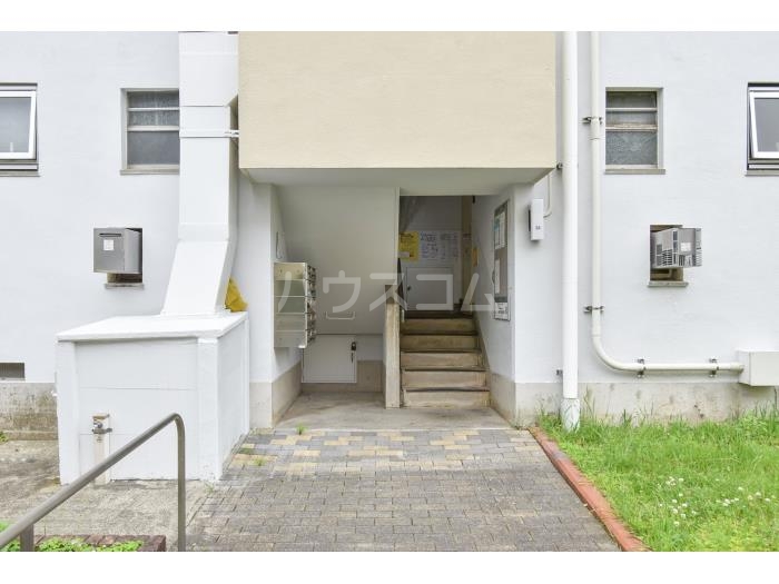 2/10 エントランス