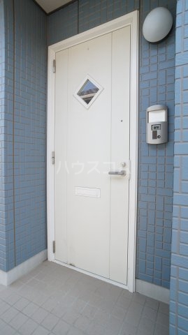 14/23 エントランス