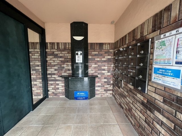 3/10 エントランス