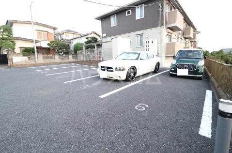 16/25 駐車場