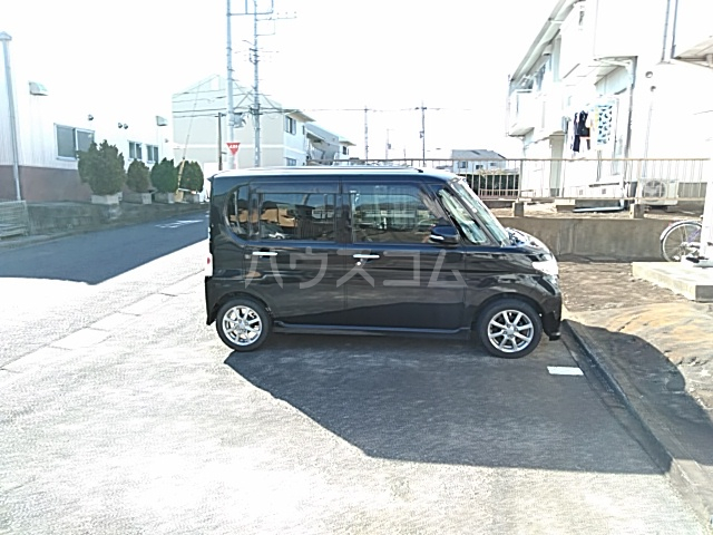 3/4 駐車場