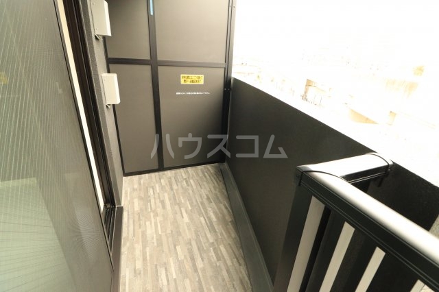 19/30 バルコニー