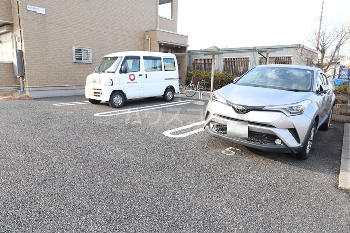 24/29 駐車場