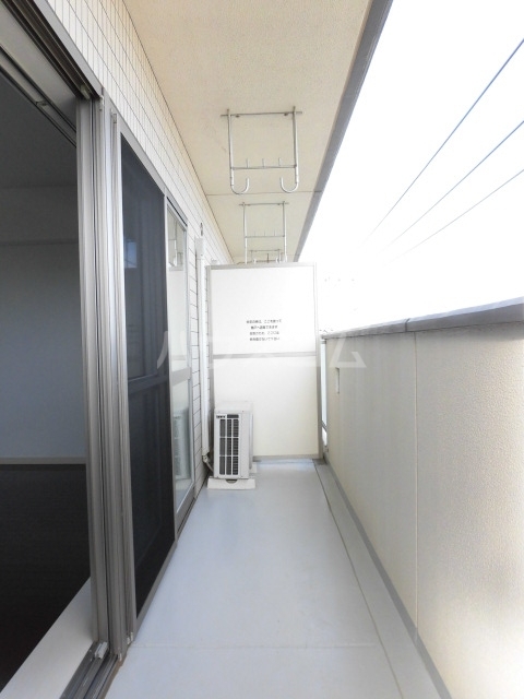 17/30 バルコニー