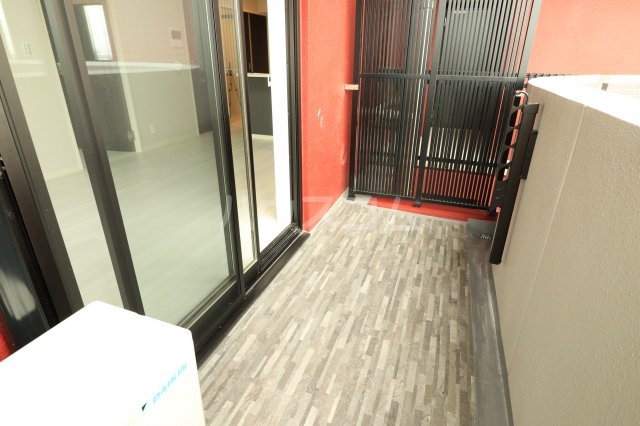 20/30 バルコニー