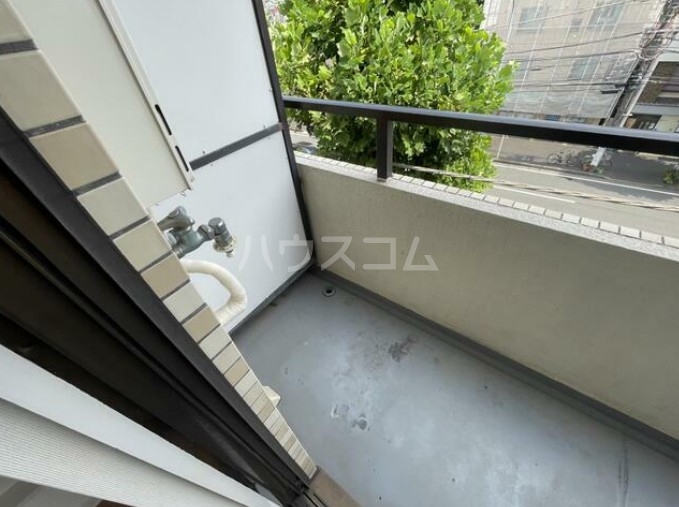 13/17 バルコニー