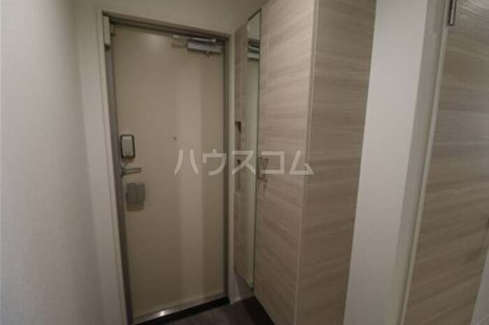 5/18 玄関