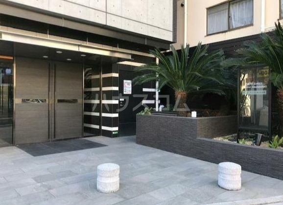 15/20 エントランス