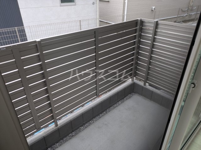 19/29 バルコニー