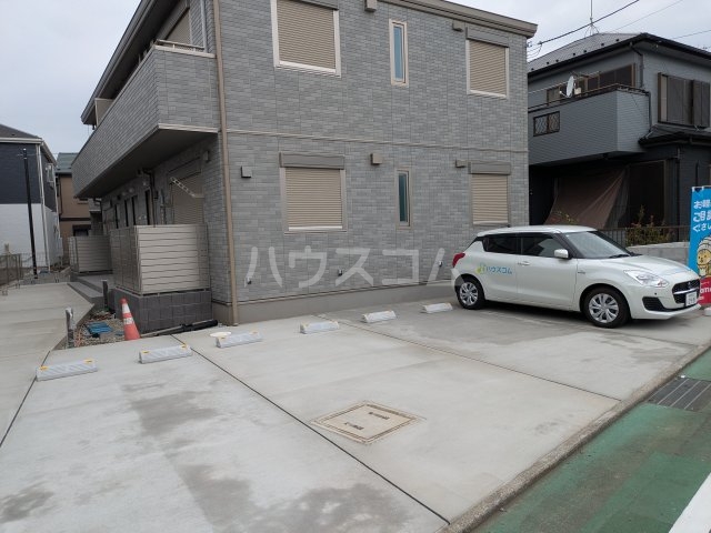 24/29 駐車場