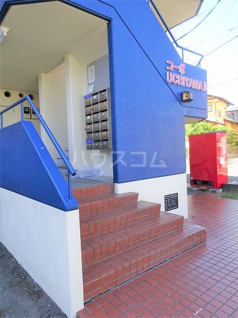 17/28 エントランス