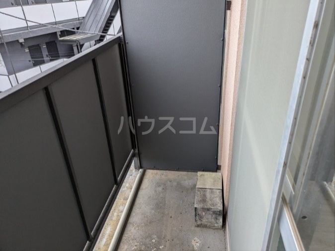 15/26 バルコニー