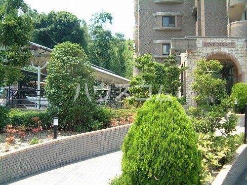 2/6 エントランス