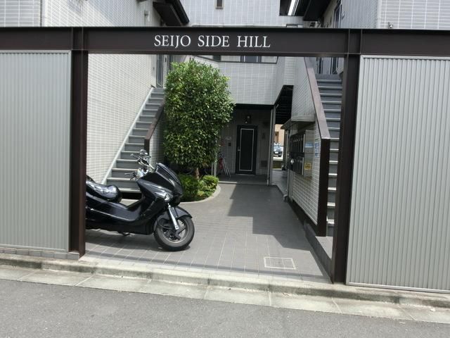 14/24 エントランス