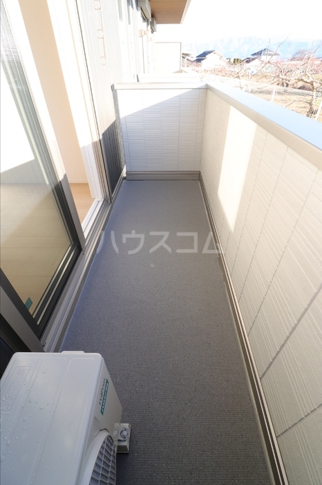 20/28 バルコニー