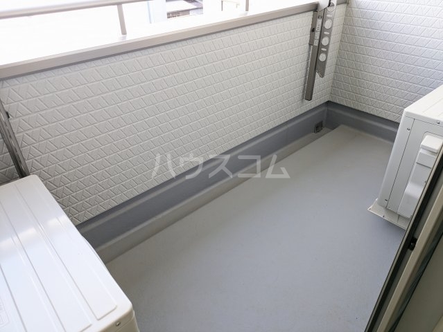 15/22 バルコニー
