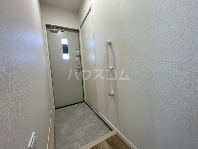13/30 玄関