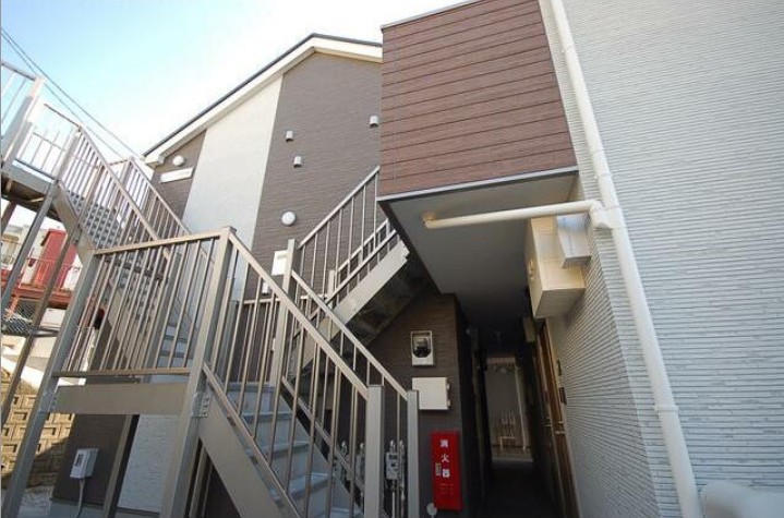 2/3 エントランス