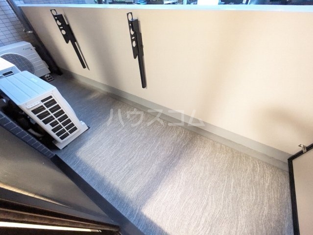 19/30 バルコニー