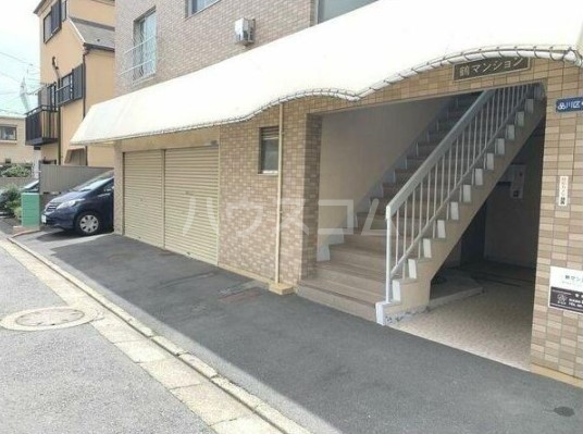 2/6 エントランス