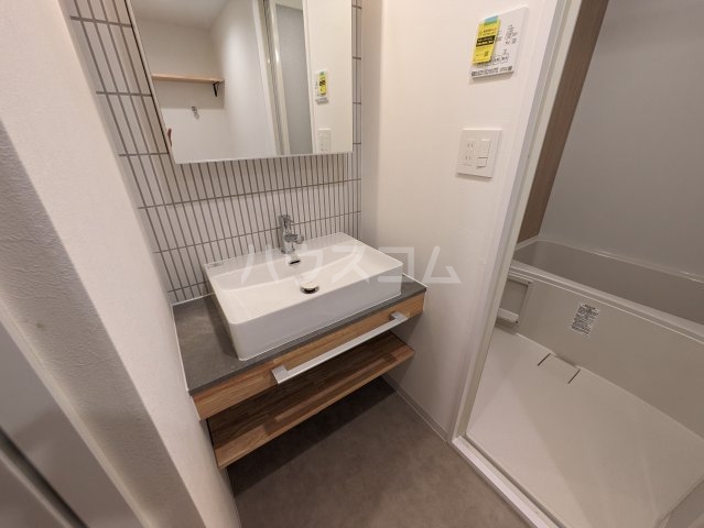 18/30 バルコニー