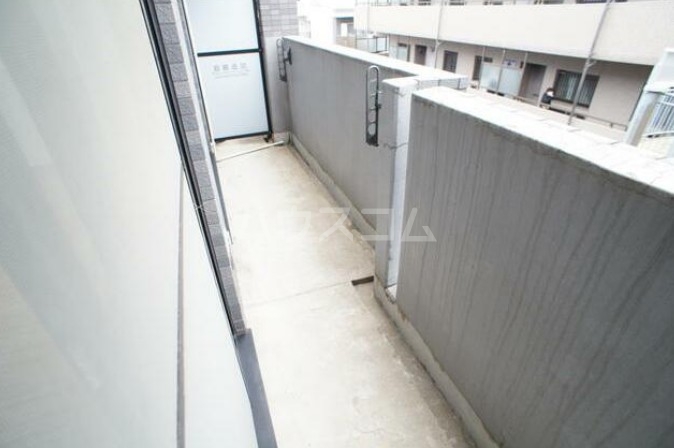 14/18 バルコニー