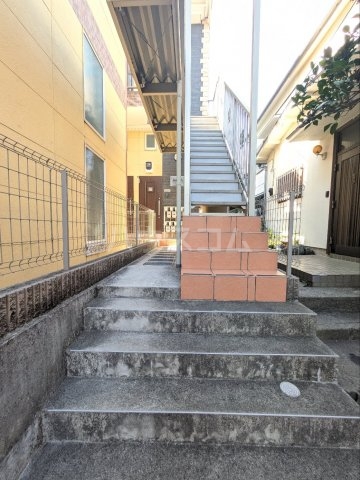 29/30 エントランス