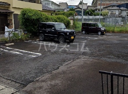 4/10 駐車場