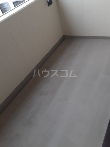 20/25 バルコニー