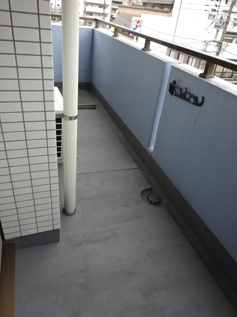 19/30 バルコニー