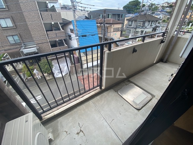 19/30 バルコニー