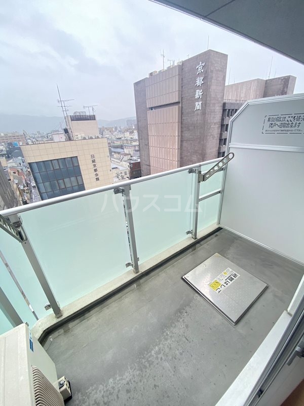 16/25 バルコニー