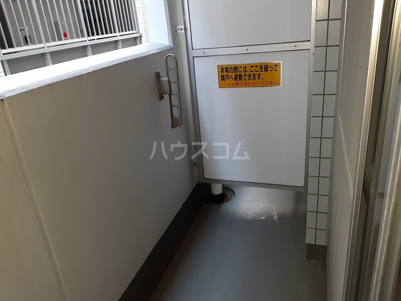 19/30 バルコニー