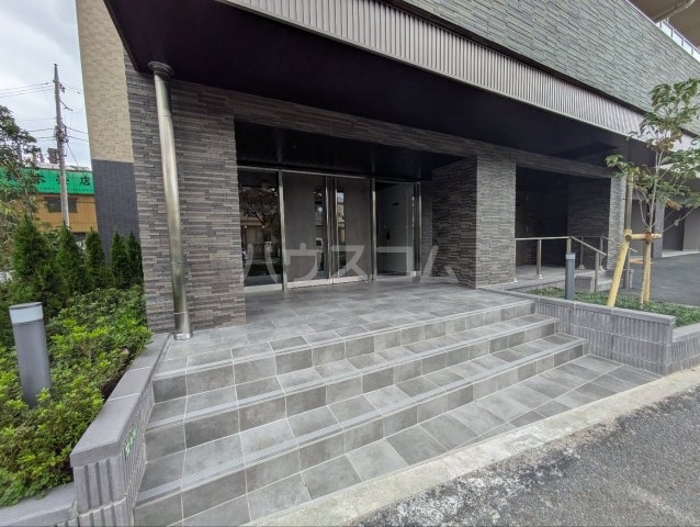 29/30 エントランス