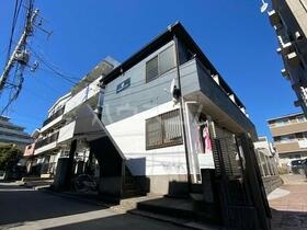 15/15 エントランス