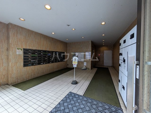 29/30 エントランス