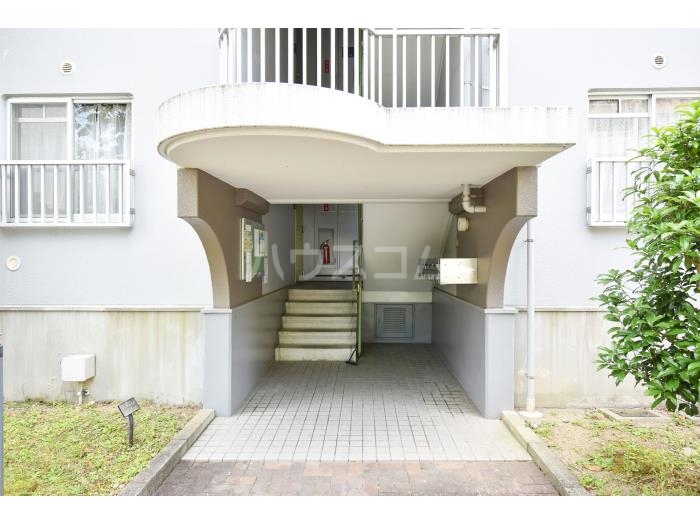 2/10 エントランス